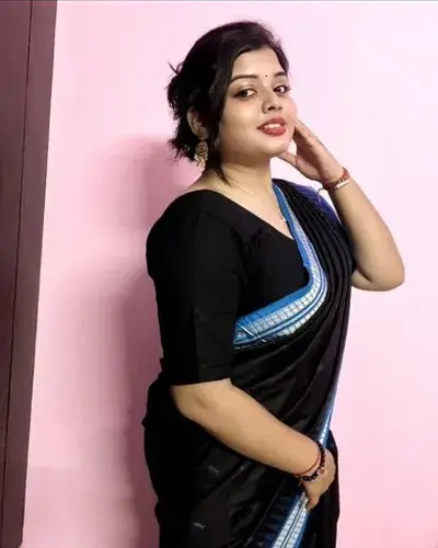 Call Girl in Marina Beach